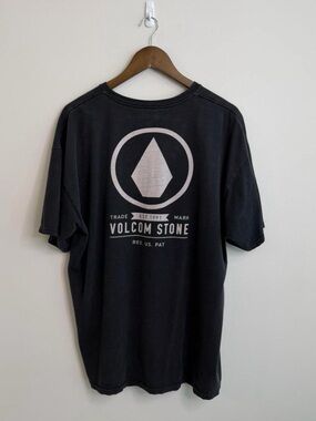 Vintage Volcom Stone Graphic T Shirt Black Surf Skate Y2K Faded L